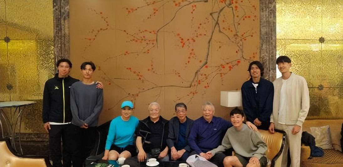 上海男足主教练离队,法甲名帅将接掌指挥棒 上海男足主教练离队,法甲名帅将接掌指挥棒